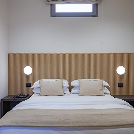 Rh Lifestyle Rooms & Suites Olbia Bagian luar foto