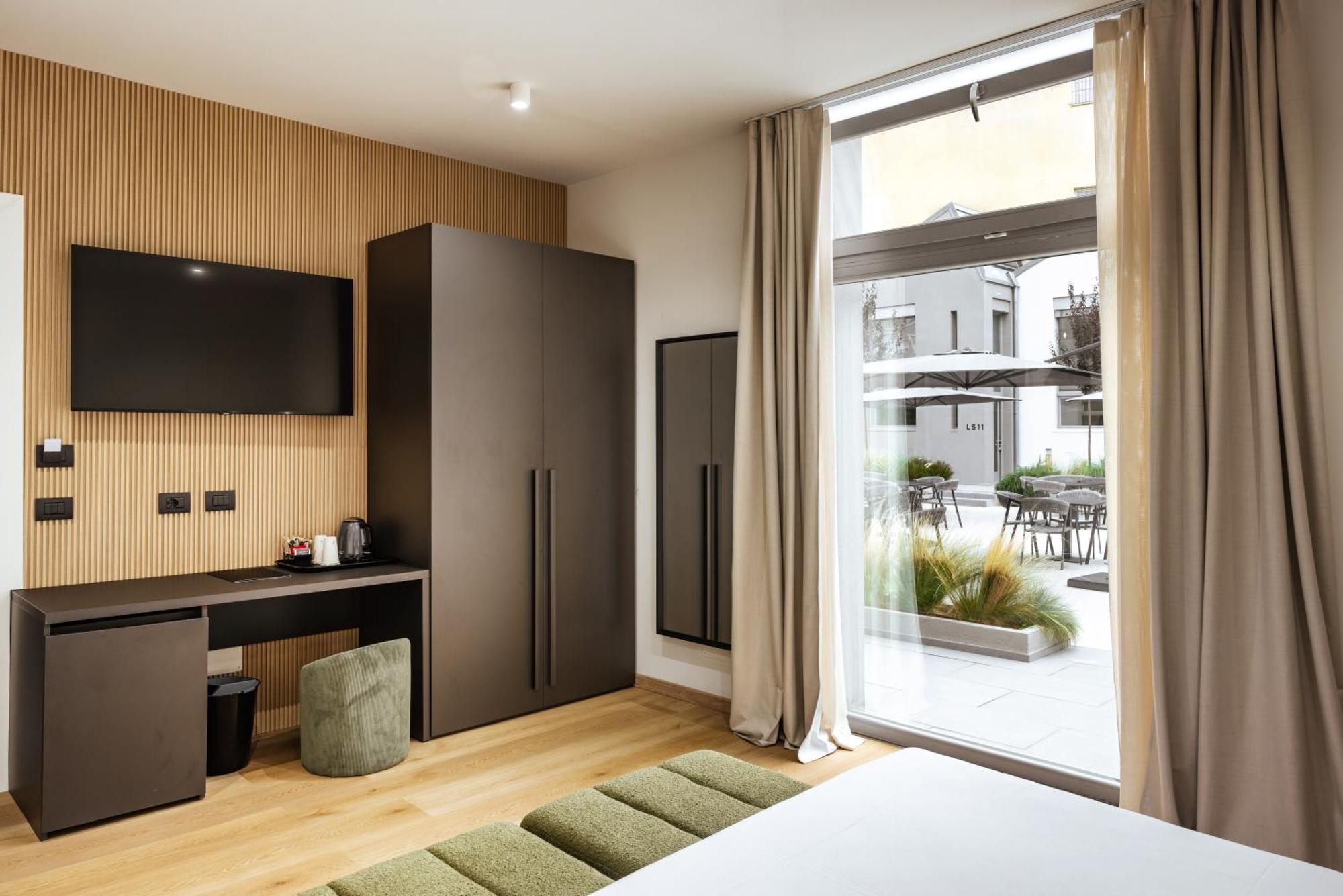 Rh Lifestyle Rooms & Suites Olbia Bagian luar foto